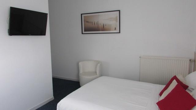 Hotel Bon Repos Barbezieux-Saint-Hilaire Екстер'єр фото